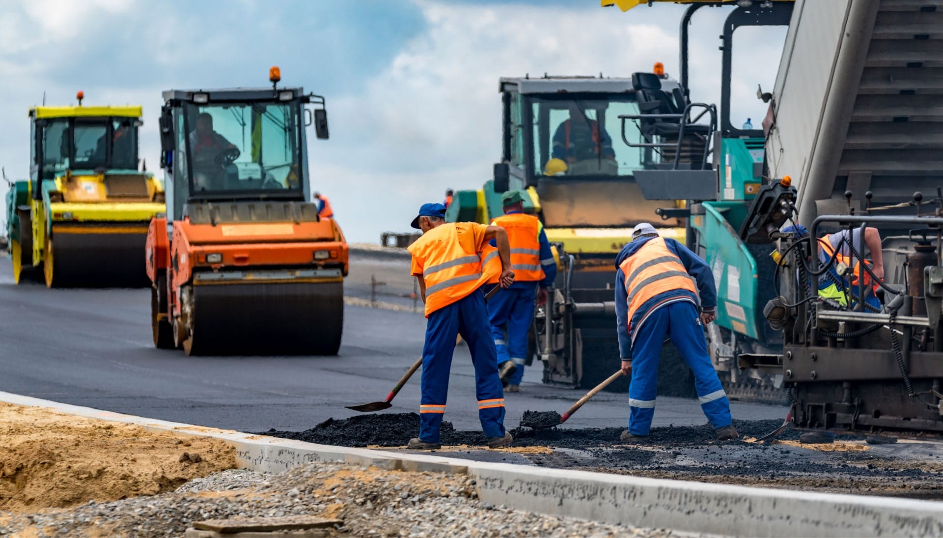Reliable asphalt construction services in Jackson, MS for various projects.